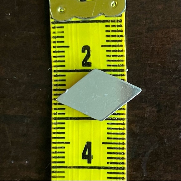 Set Of 2 11x18mm Flat Back Red Forehead Gems For Raven Cosplay Or Crafts - Picture 4 of 5